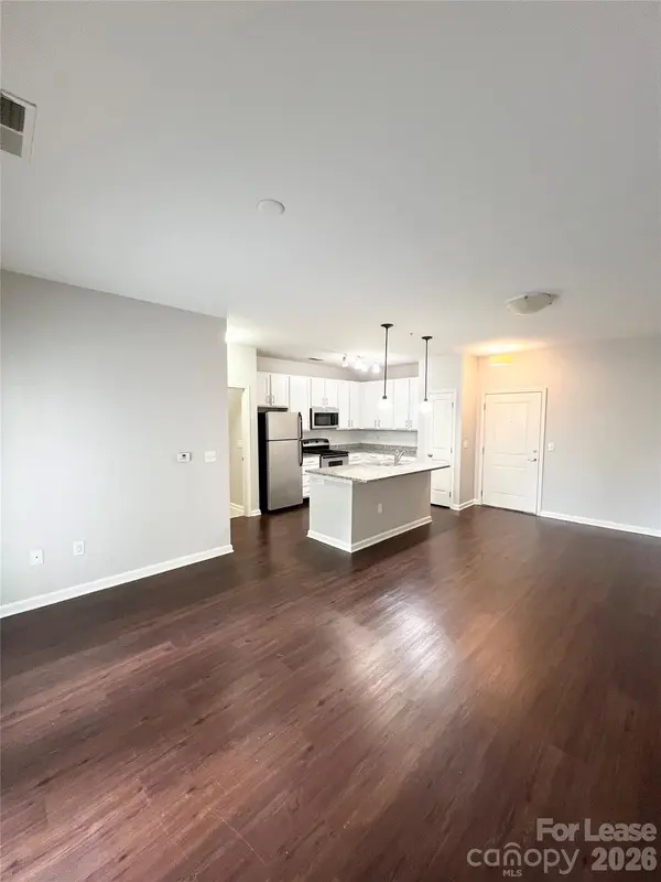 4310 Park RD #204, Charlotte, NC 28209