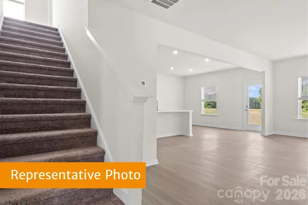 4235 Ruth Creek CT, Charlotte, NC 28216