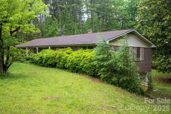 1225 Moss RD, Rutherfordton, NC 28139