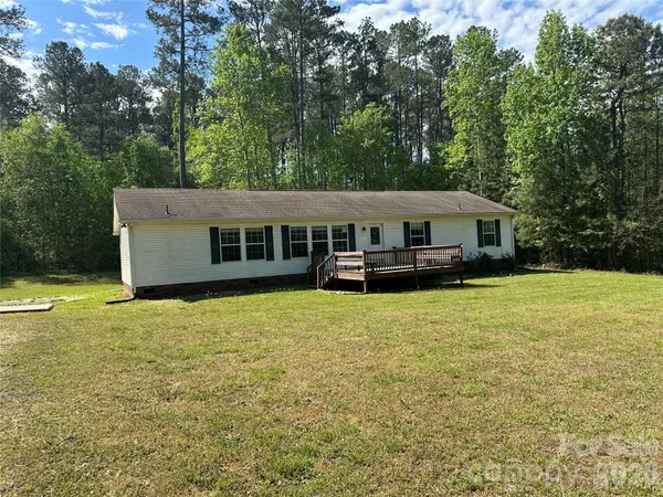2410 Annwood CT, Newton, NC 28658