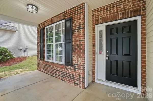 16844 Kettlewell LN, Charlotte, NC 28277