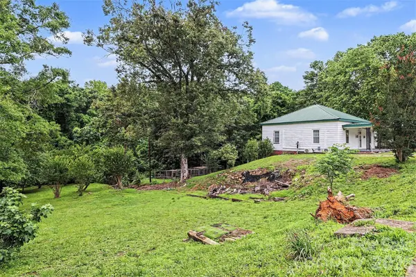 58 Poplar ST, Great Falls, SC 29055