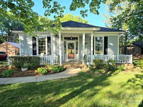1417 Melrose DR, Shelby, NC 28152