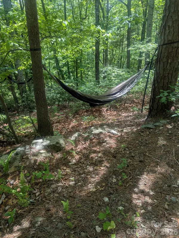 1662 Penley RD, Lenoir, NC 28645