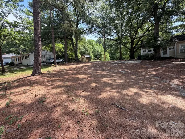 108 Fairview ST, Shelby, NC 28152