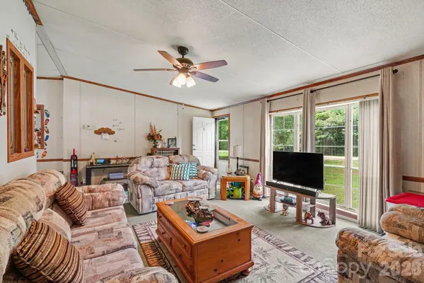 4665 Blade Run RD, Edgemoor, SC 29712