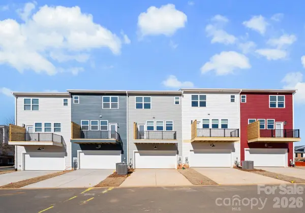 4015 Bass River Pkwy, Charlotte, NC 28217