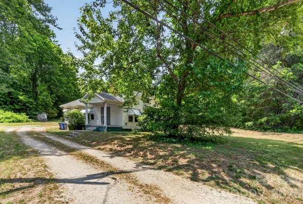 540 W Park AVE, Mooresville, NC 28115