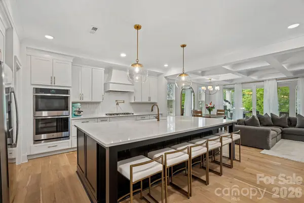 165 Little Indian LOOP, Mooresville, NC 28117