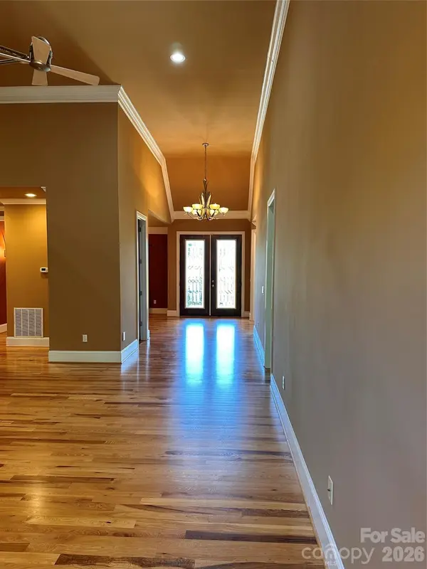 26 Stone House RD, Arden, NC 28704