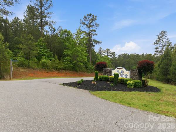 1626 Lake Vista DR NE, Connelly Springs, NC 28612