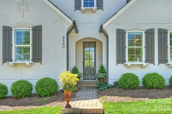 8440 Bassinger DR, Huntersville, NC 28078