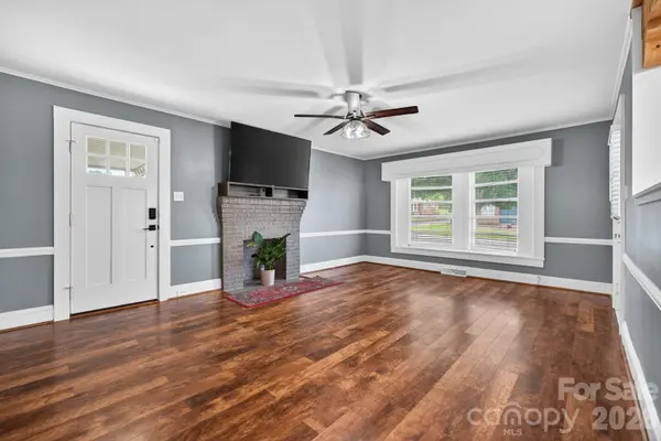 1016 Raney ST, Salisbury, NC 28146