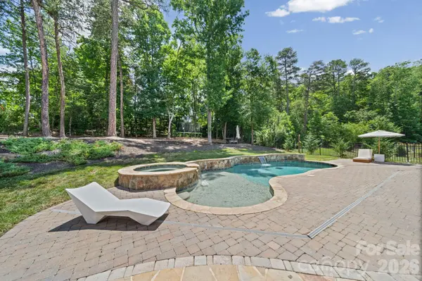 163 Monteray Oaks CIR, Fort Mill, SC 29715