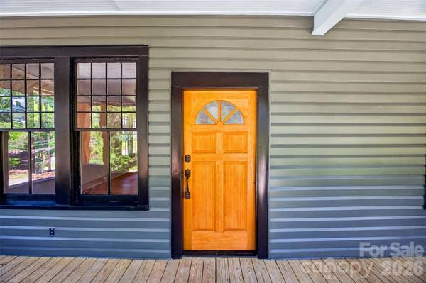 32 Pinecrest AVE, Great Falls, SC 29055