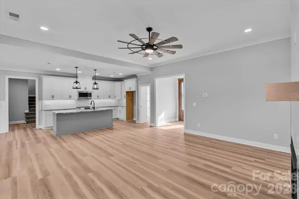 156 Greenhill RD, Mocksville, NC 27028