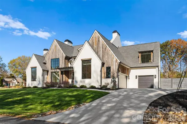 20218 Rainbow CIR, Cornelius, NC 28031