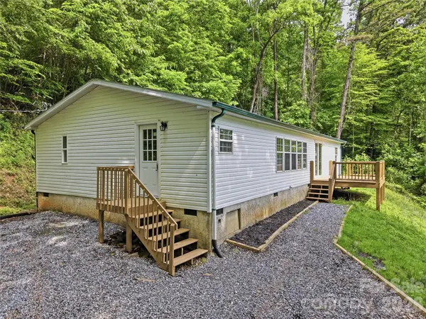 508 Cripple Creek RD, Sylva, NC 28779