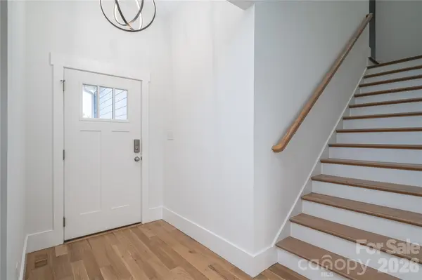 2725 Eagle DR, Lincolnton, NC 28092