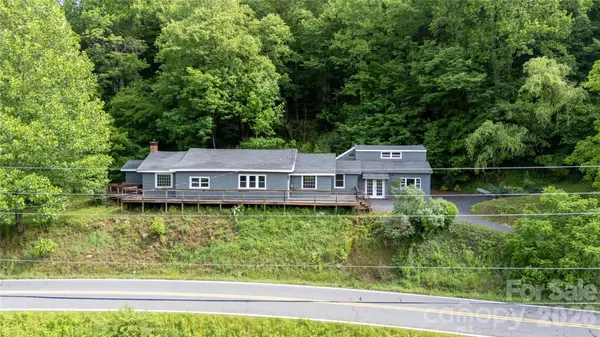 3477 Cane Creek RD, Bakersville, NC 28705