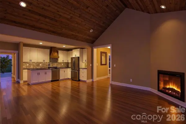 2656 Polo LN, Maiden, NC 28650