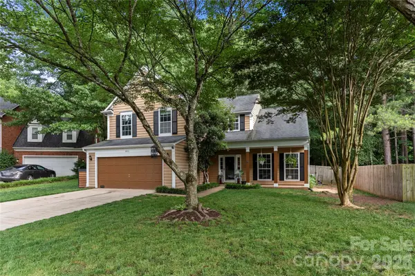 8411 Red Cypress CT, Charlotte, NC 28216