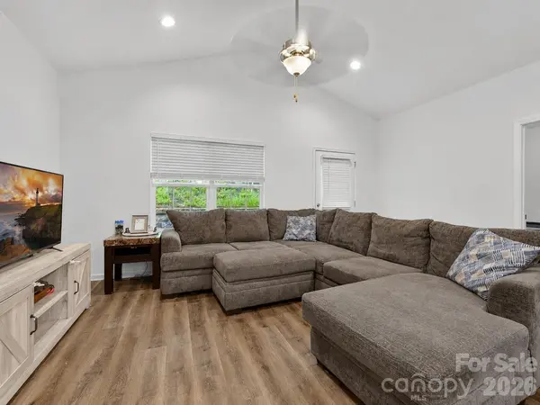103 Trexler AVE, Mount Holly, NC 28120