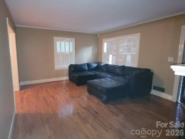 318 W Sixth AVE, Gastonia, NC 28052