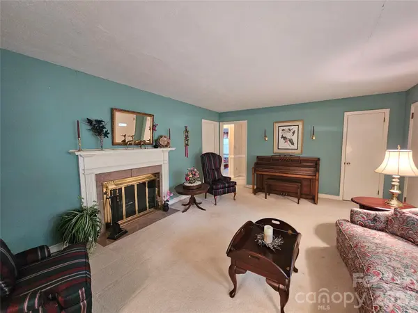 331 Woodside DR, Shelby, NC 28150