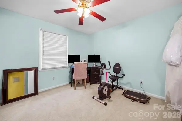 109 Carriage House DR, Kannapolis, NC 28081