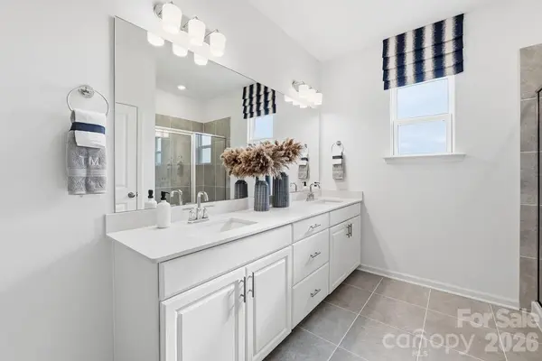 21213 Lake Run DR, Charlotte, NC 28278