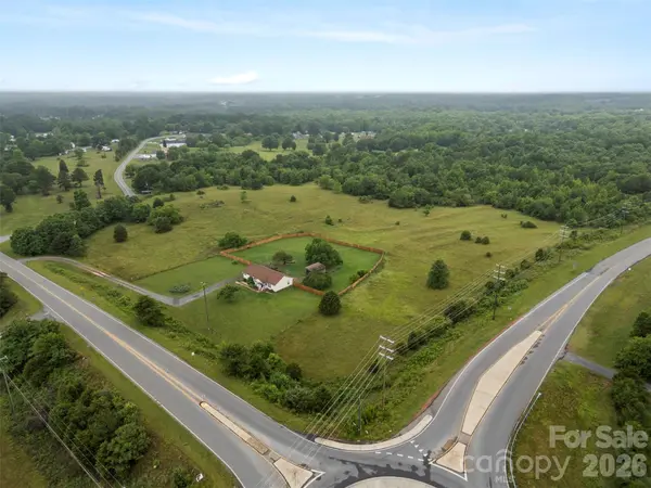 638 Margrace RD, Kings Mountain, NC 28086