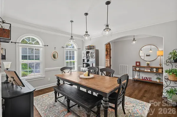 7809 Oak Haven LN, Stanley, NC 28164
