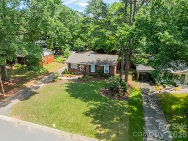 3723 Litchfield RD, Charlotte, NC 28211