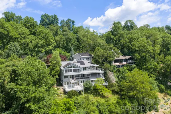 38 Lookout RD, Asheville, NC 28804
