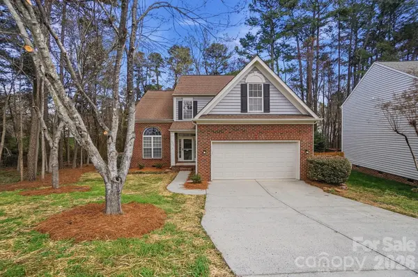 7711 Taymouth LN, Charlotte, NC 28269