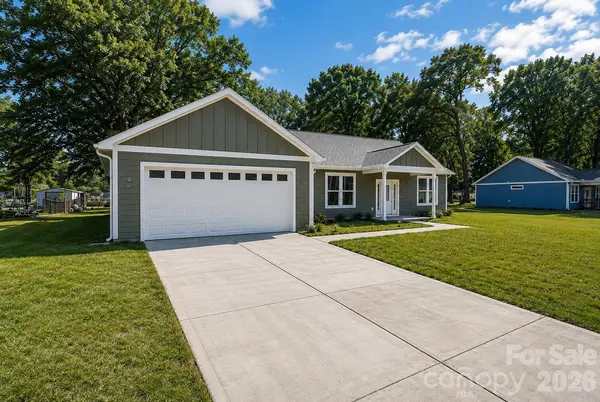 413 #24 Dogwood LN, Statesville, NC 28625