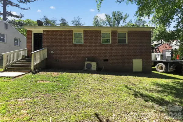 9 Delores ST, Greenville, SC 29605