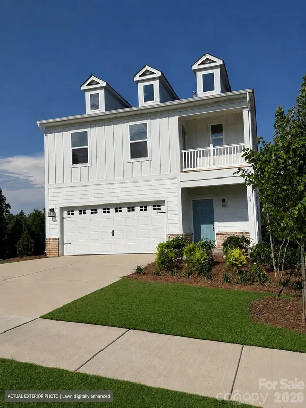 105 Plover LN, Mooresville, NC 28115