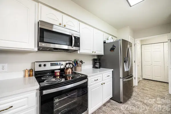 495 Drumstand RD, Stony Point, NC 28678