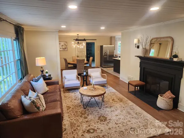616 E Oakwood AVE, Albemarle, NC 28001