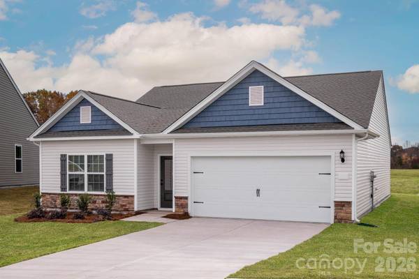 3434 Robindale DR, Winston Salem, NC 27107