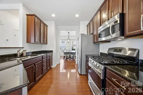 2162 Belle Vernon AVE, Charlotte, NC 28210