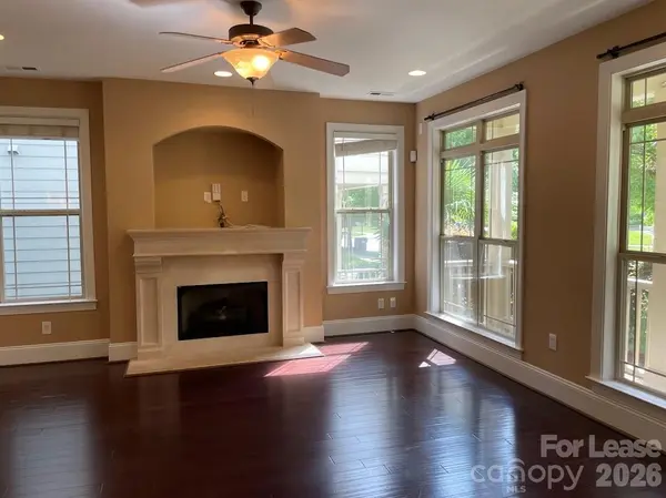 15314 S Birkdale Commons Pkwy, Huntersville, NC 28078