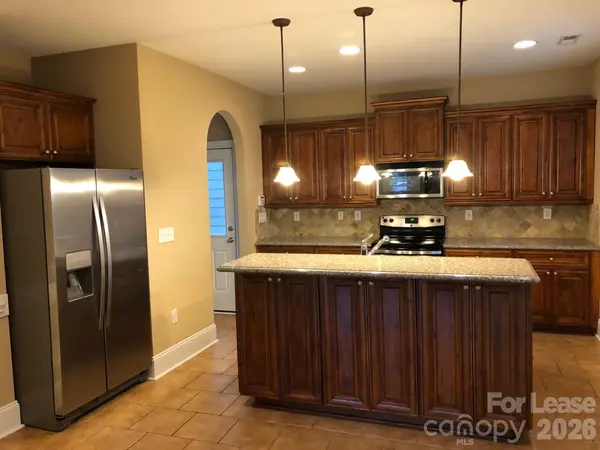 15314 S Birkdale Commons Pkwy, Huntersville, NC 28078