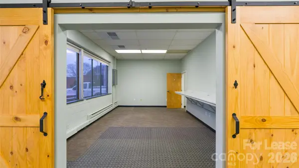 128 Bingham RD #Suite 750, Asheville, NC 28806