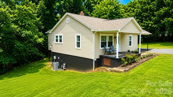 4243 Ralph Patton RD, Morganton, NC 28655
