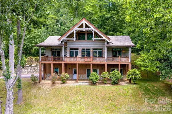 170 Cradling CV, Waynesville, NC 28785