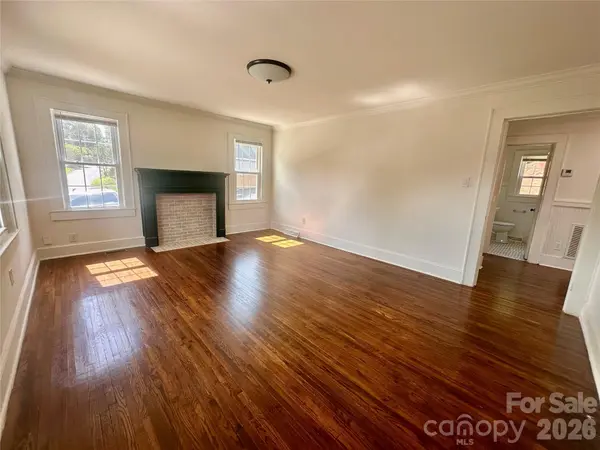 102 Lincoln ST, Belmont, NC 28012