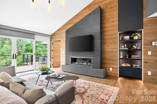 48 Woodvale AVE, Asheville, NC 28804